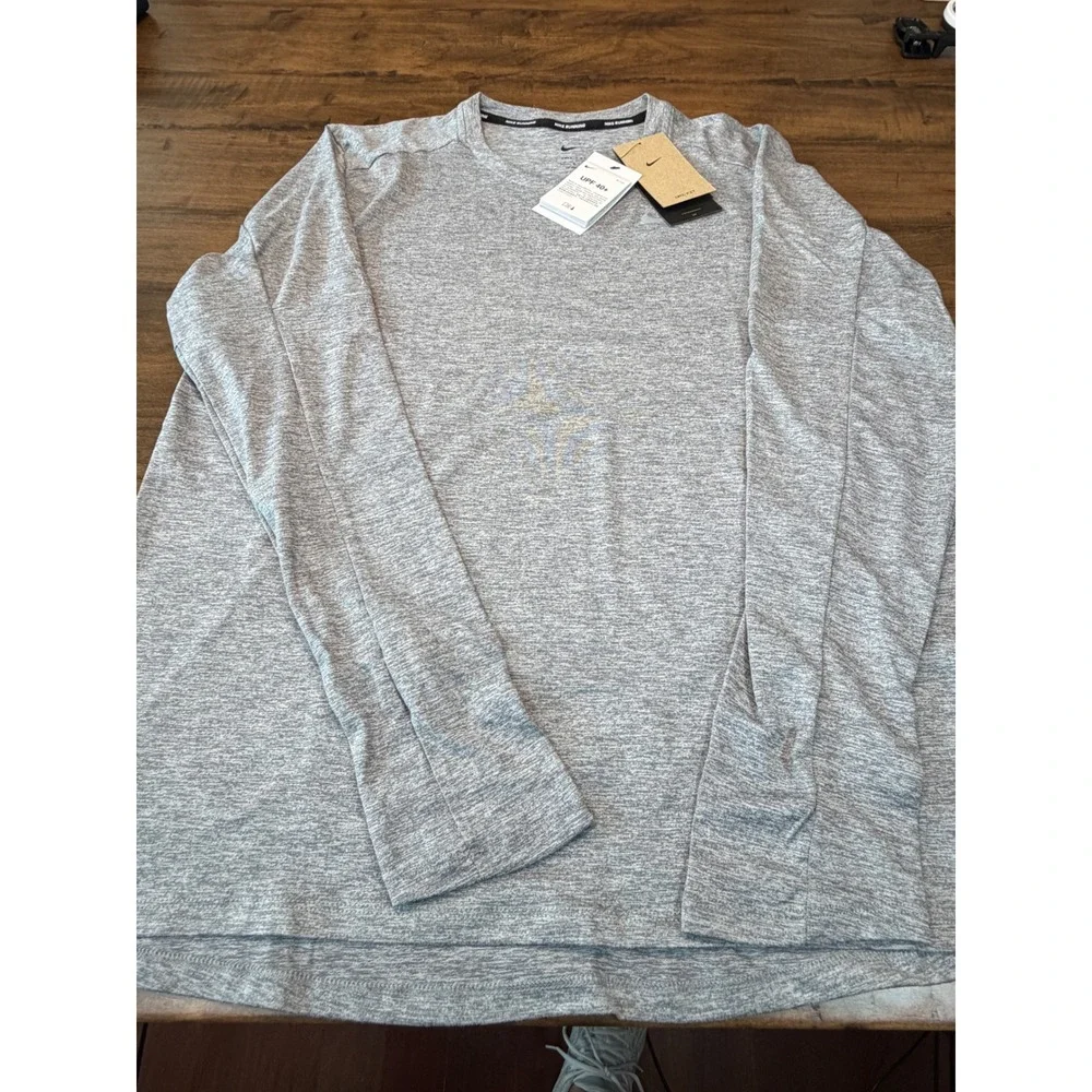 Nike Running Dri-FIT Miler Long Sleeve Shirt Grey Heather UPF 40+  Mens L